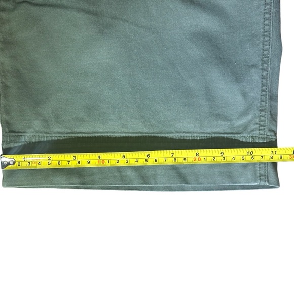 Old Navy Olive High-Rise Wide-Leg Khaki Crop Pants - Plus size - Picture 11 of 11